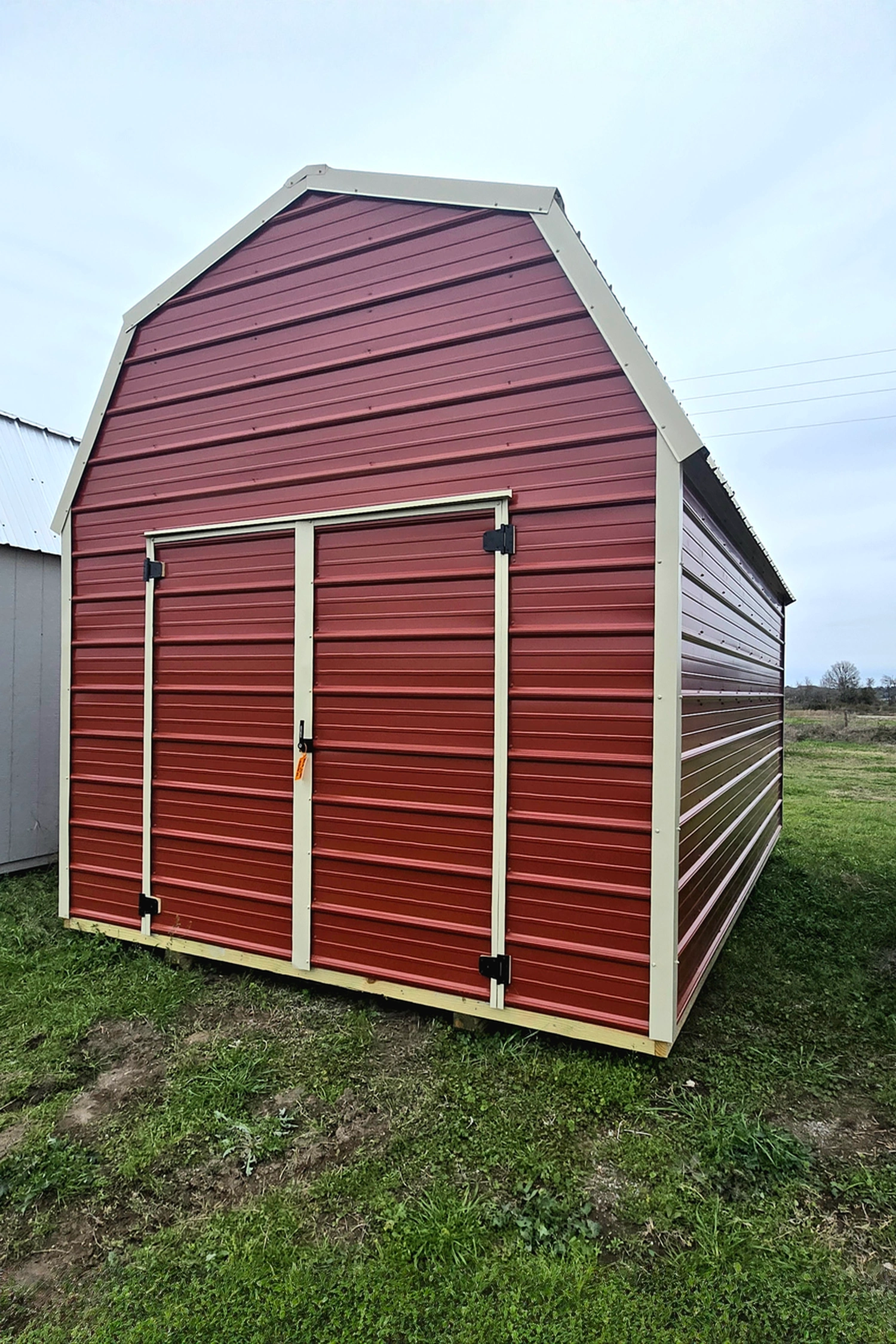 Lofted metal building Trinity TX
